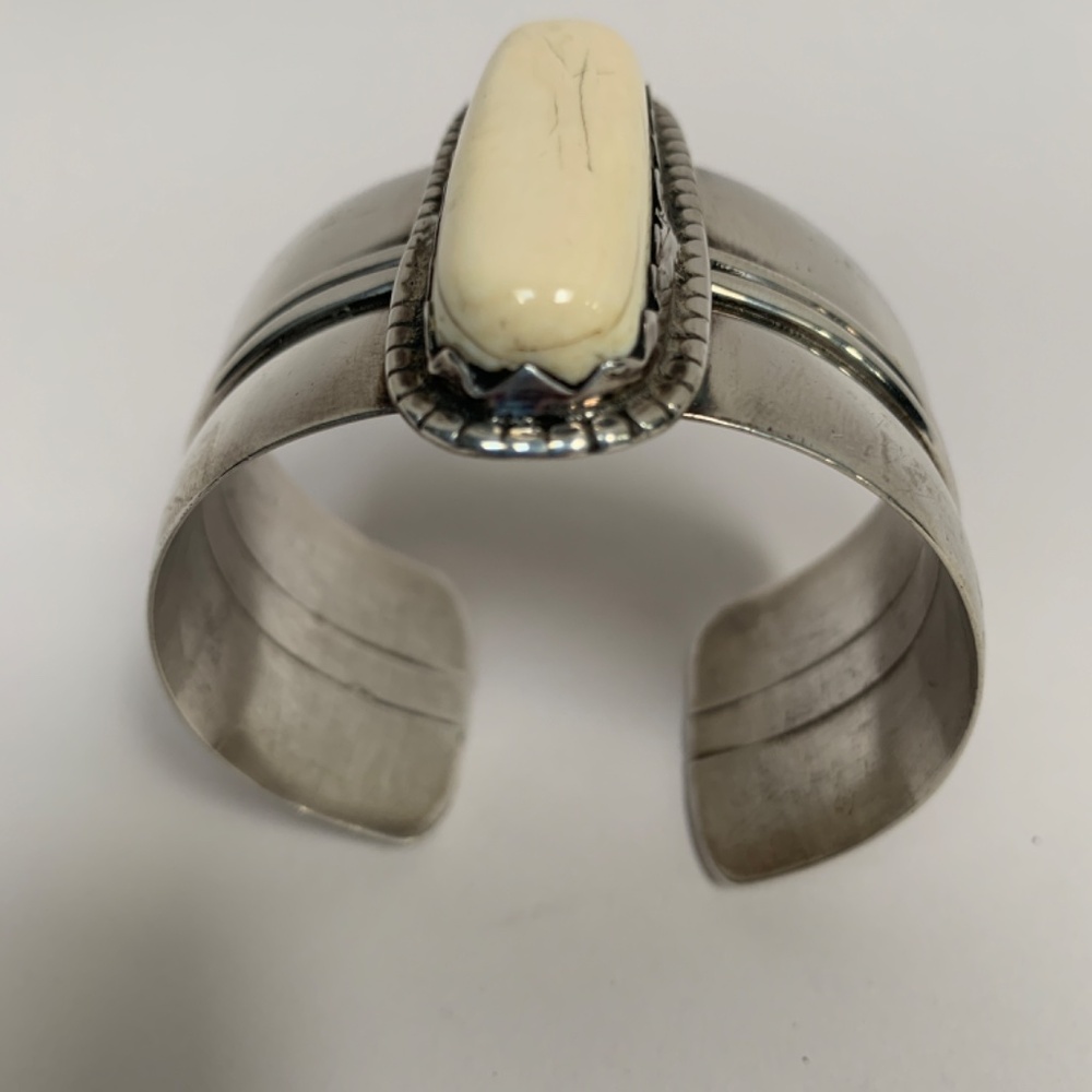 Vintage Sterling Silver Cuff Bracelet with Recycled Ivory Accent - Picture 7 of 10